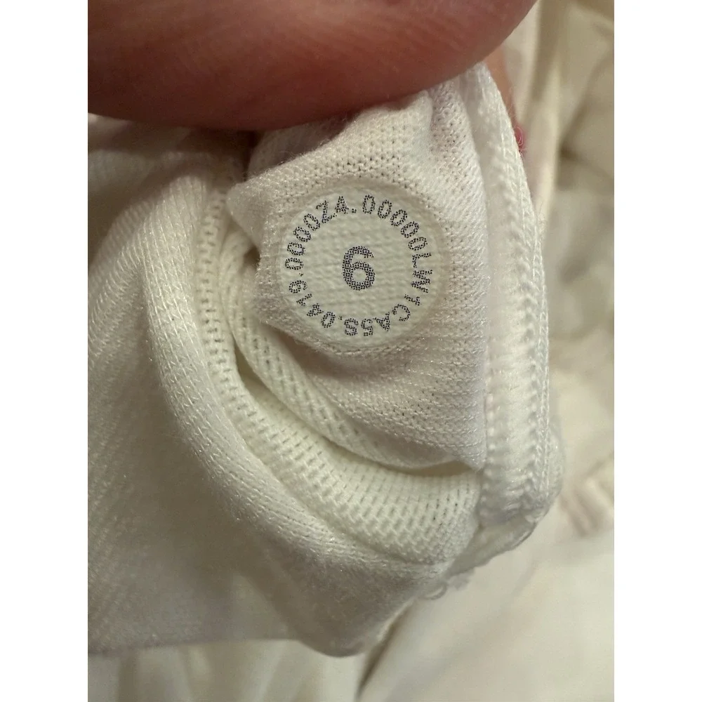 Lululemon Mastered Motion Cropped Tank White Womens Size 6